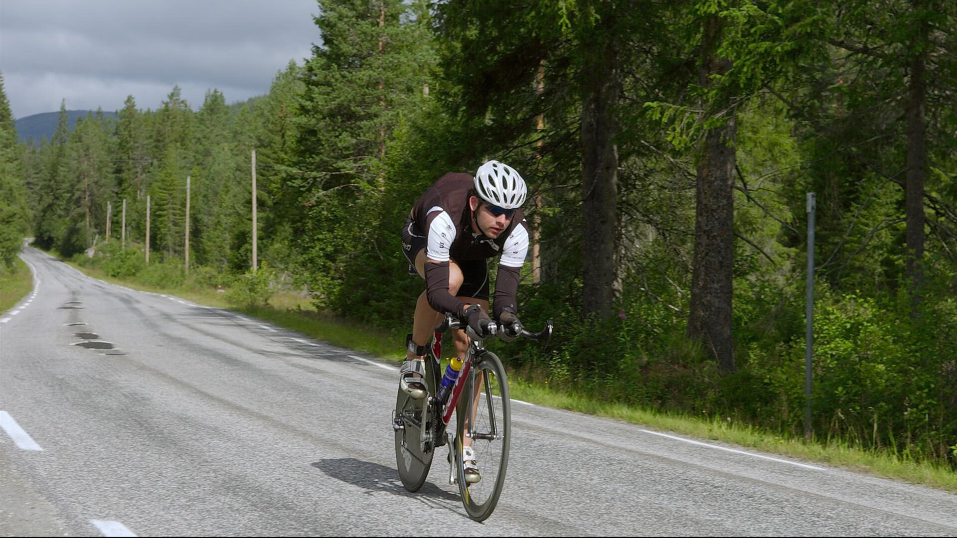 曼城小将谢尔基成为进攻利器，连续比赛中表现突出，谢尔曼外号